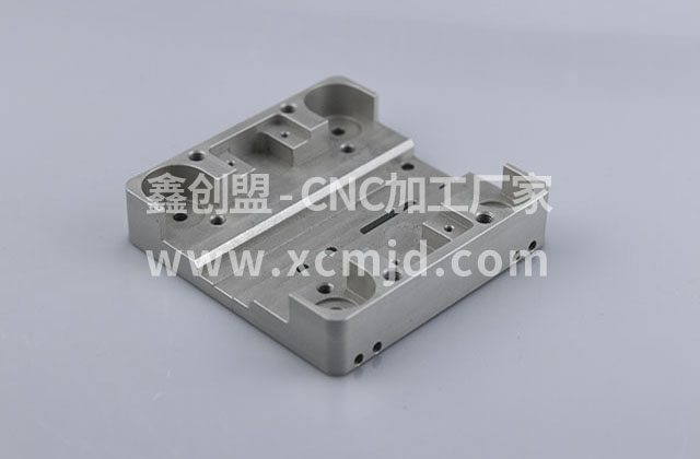  汽車連接器數控加工打樣有什么用？關于汽車連接器數控加工的幾點作用 